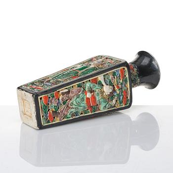 A famille noire pireced vase, Qing dynasty, 19th Century.