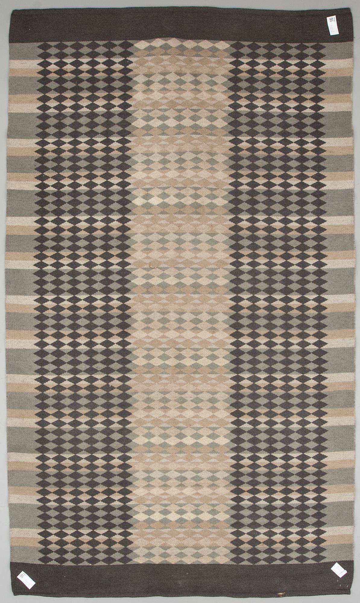 MATTA, dubbelsidig, 1900-talets mitt. Ca 340 x 201 cm.