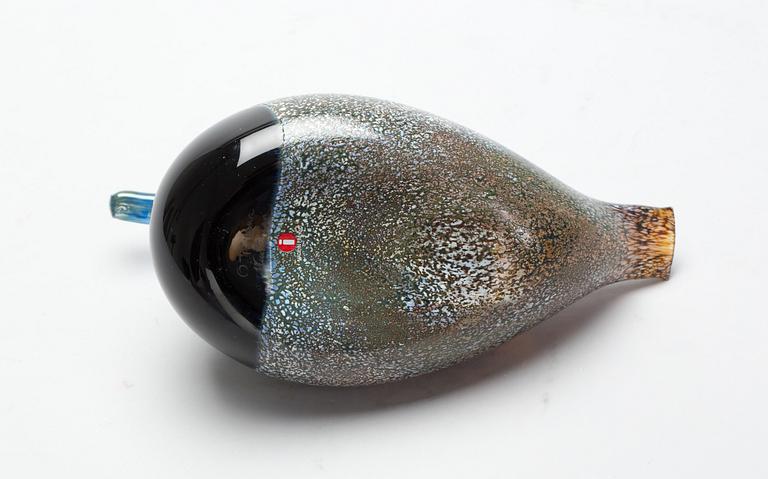 FIGURIN, glas, signerad O. Toikka Nuutajärvi.