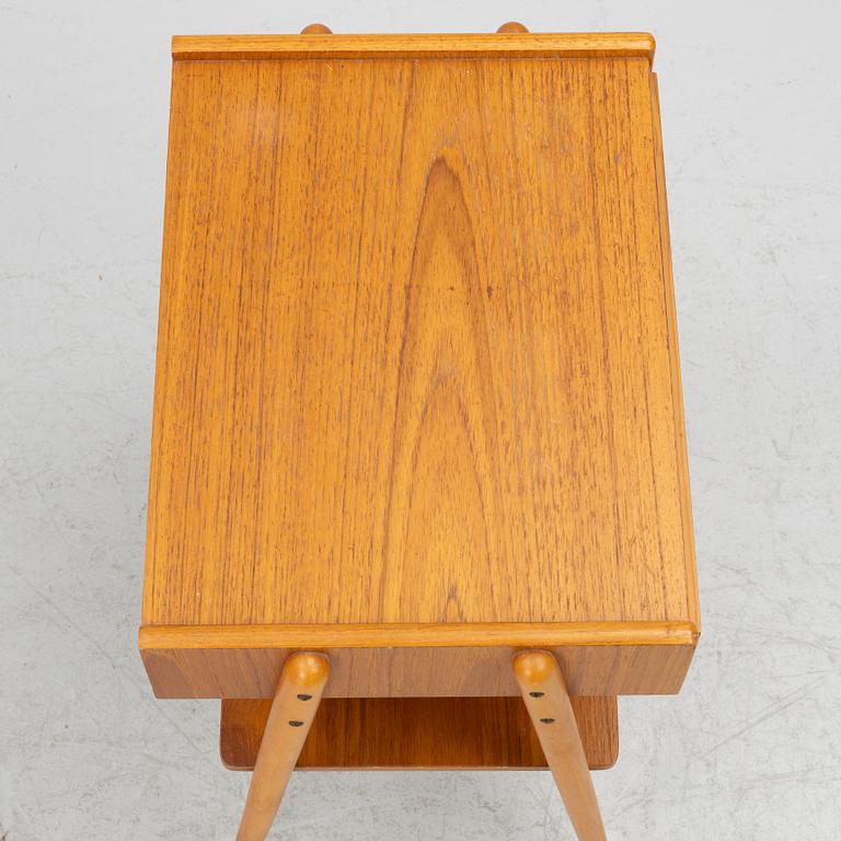 A pair of bedside tables, AB Carlström & co Möbelfabrik, mid20th century.