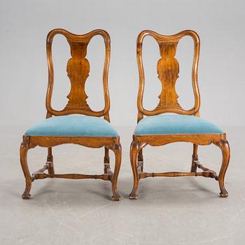 STOLAR, ett par, senbarock-stil, omkring 1900.