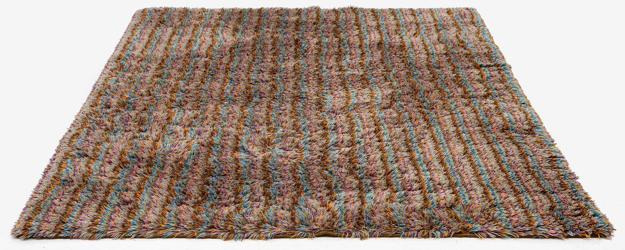 Agda Österberg, a criterionrya (AVA-rya) pile carpet, c. 231.5 x 171 cm.