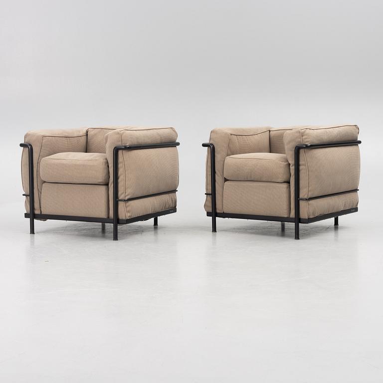 Le Corbusier, Charlotte Perriand & Pierre Jeanneret, fåtöljer, ett par, "LC3", Cassina, 2006.