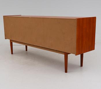 SIDEBOARD, "Trio", Nils Jonsson, Troeds, 1900-talets andra hälft.