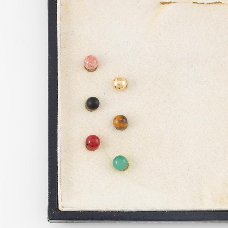 Necklace 14K gold with fourteen loose interchangeable beads.