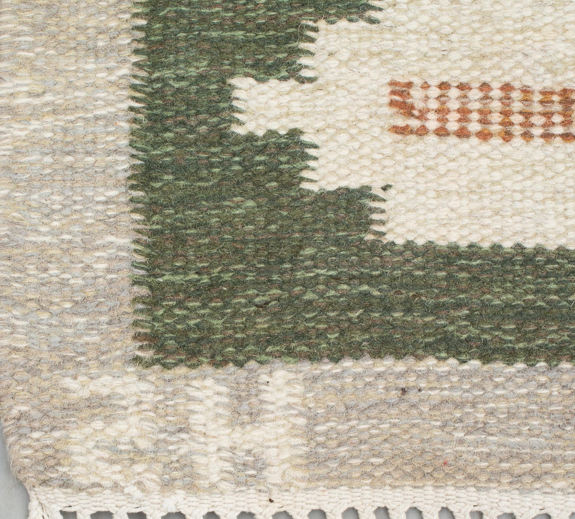 MATTA, rölakan, monogramsignerad SH (Svensk Hemslöjd). Ca 221 x 170 cm.