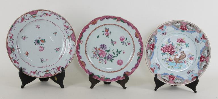 TALLRIKAR, 3 st. Porslin, Kina Qianlong, 1700-tal.