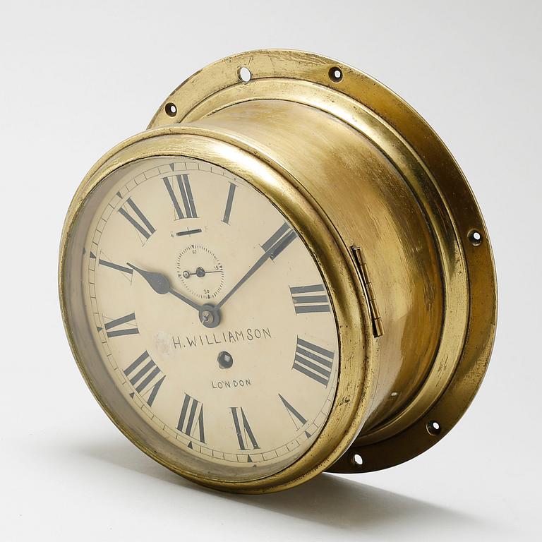 A ship clock, London, around the year 1900.