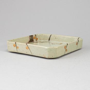 A Japanese ceramic tray, 20th century.