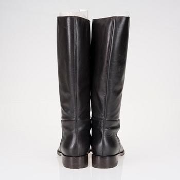 SKOR, Max Mara.