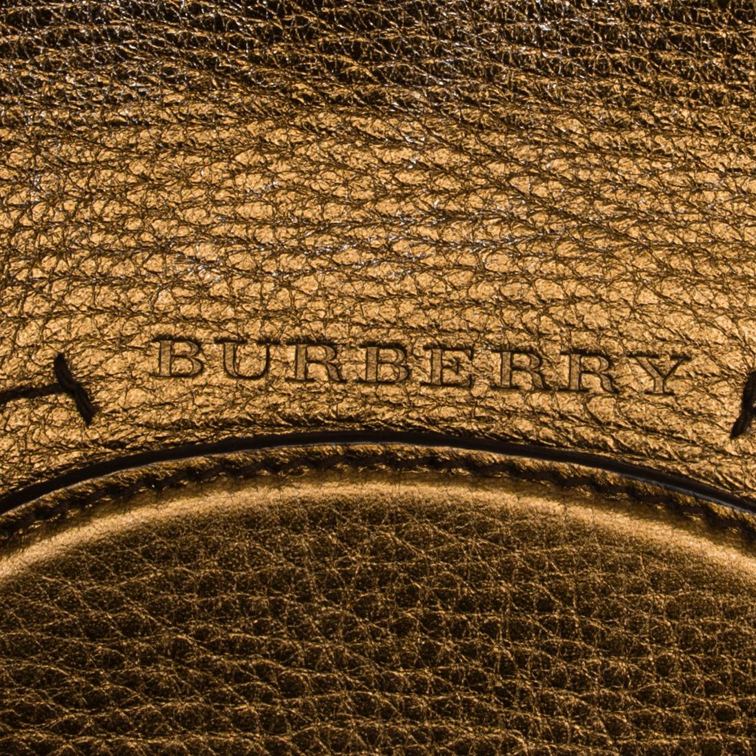 VÄSKA, Burberry.