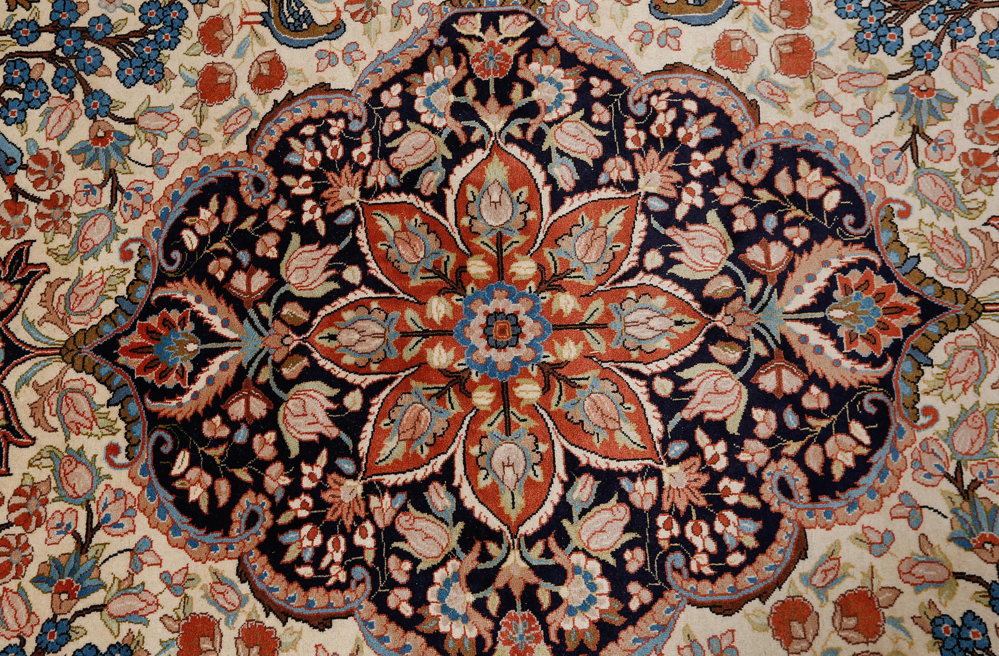MATTA, Yazd. old, 236 x 163 cm.