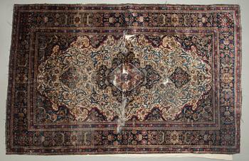 MATTA, Isfahan, silke, antik. Ca 204x134 cm.