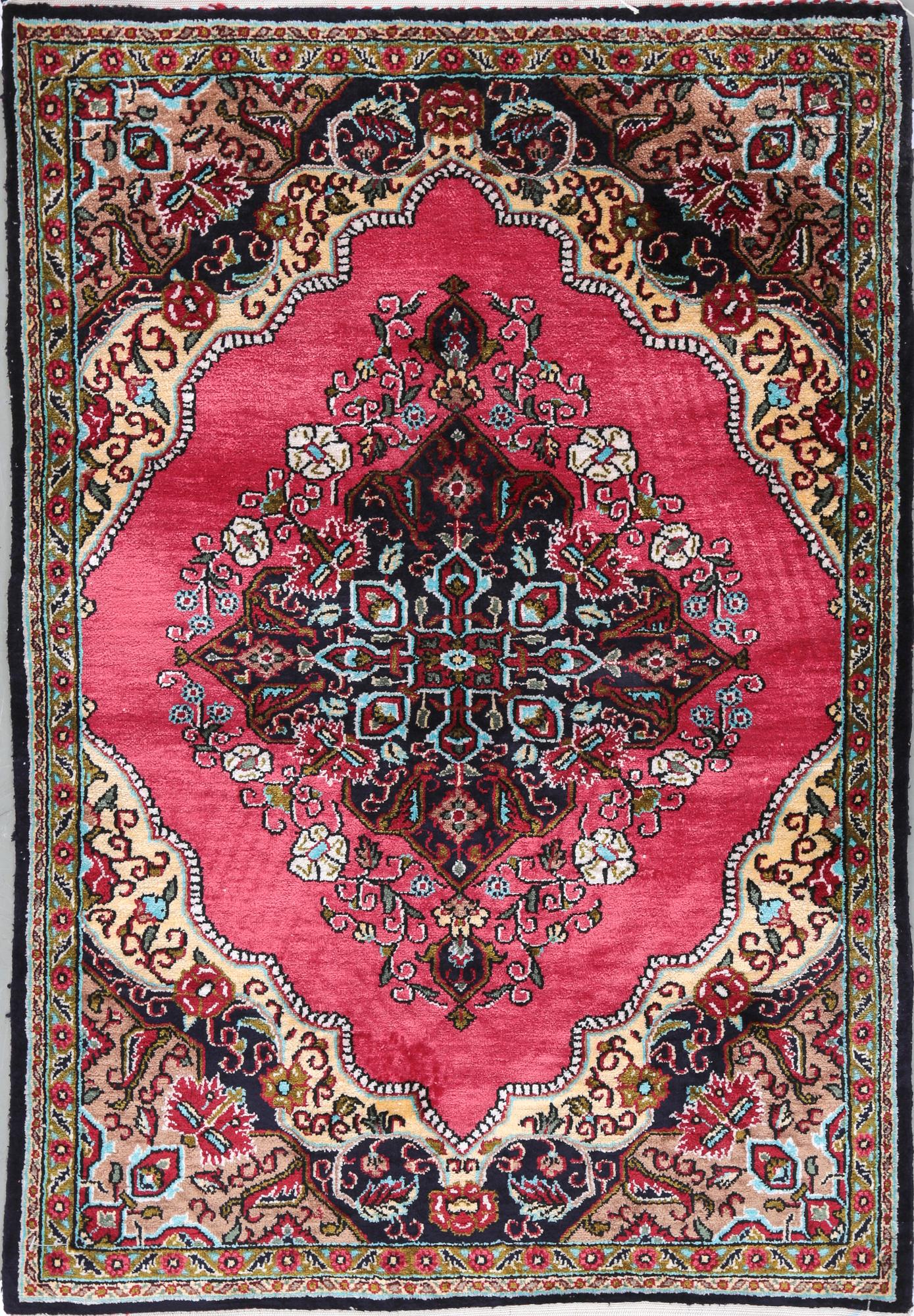 MATTA, old silke ghom, 79x53 cm.