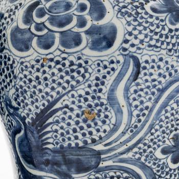 A pair of Kangxi style vases, China, 19th century.