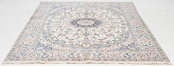 Carpet, Nain approx. 290 x 195 cm.