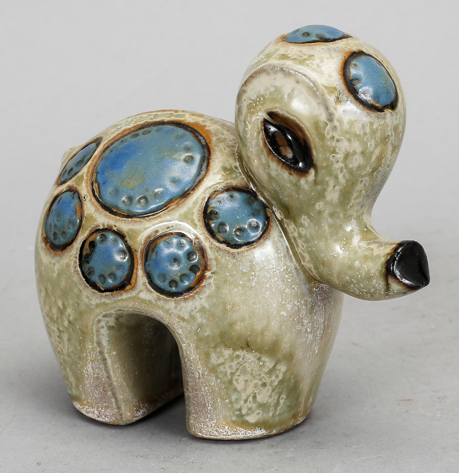 FIGURINER, 2 st, Bengt Berglund och Britt-Louise Sundell Gustavsberg, 1960-tal. Stengods och stengodschamotte.