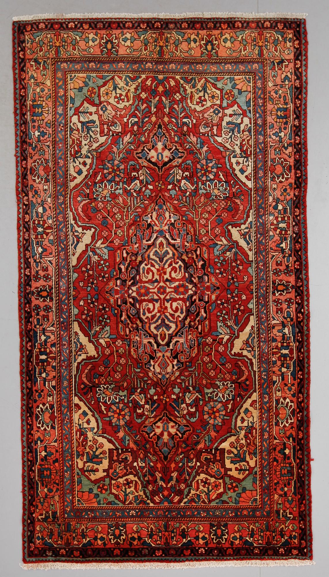 MATTA, Golpaigan, ca 302 x 163 cm.