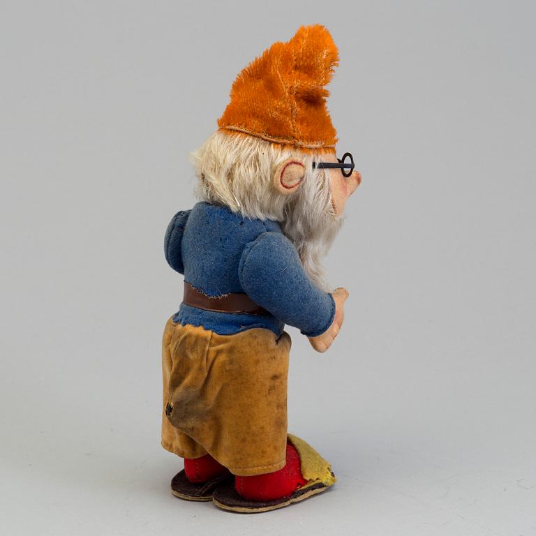 A toy gnome, made by Schucco in the first half of the 20th century.