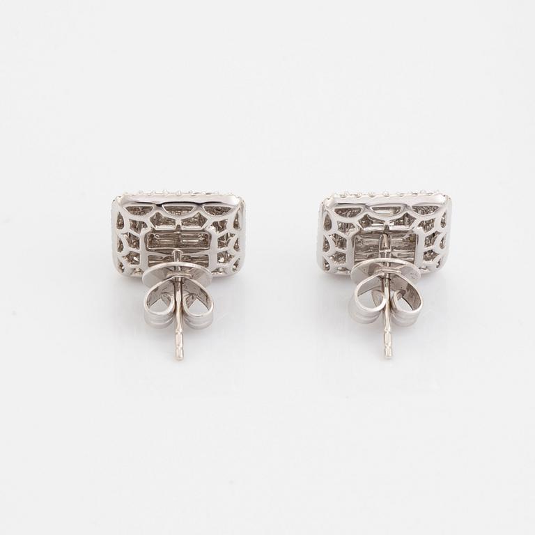 Baguette and brilliant cut diamond earrings.