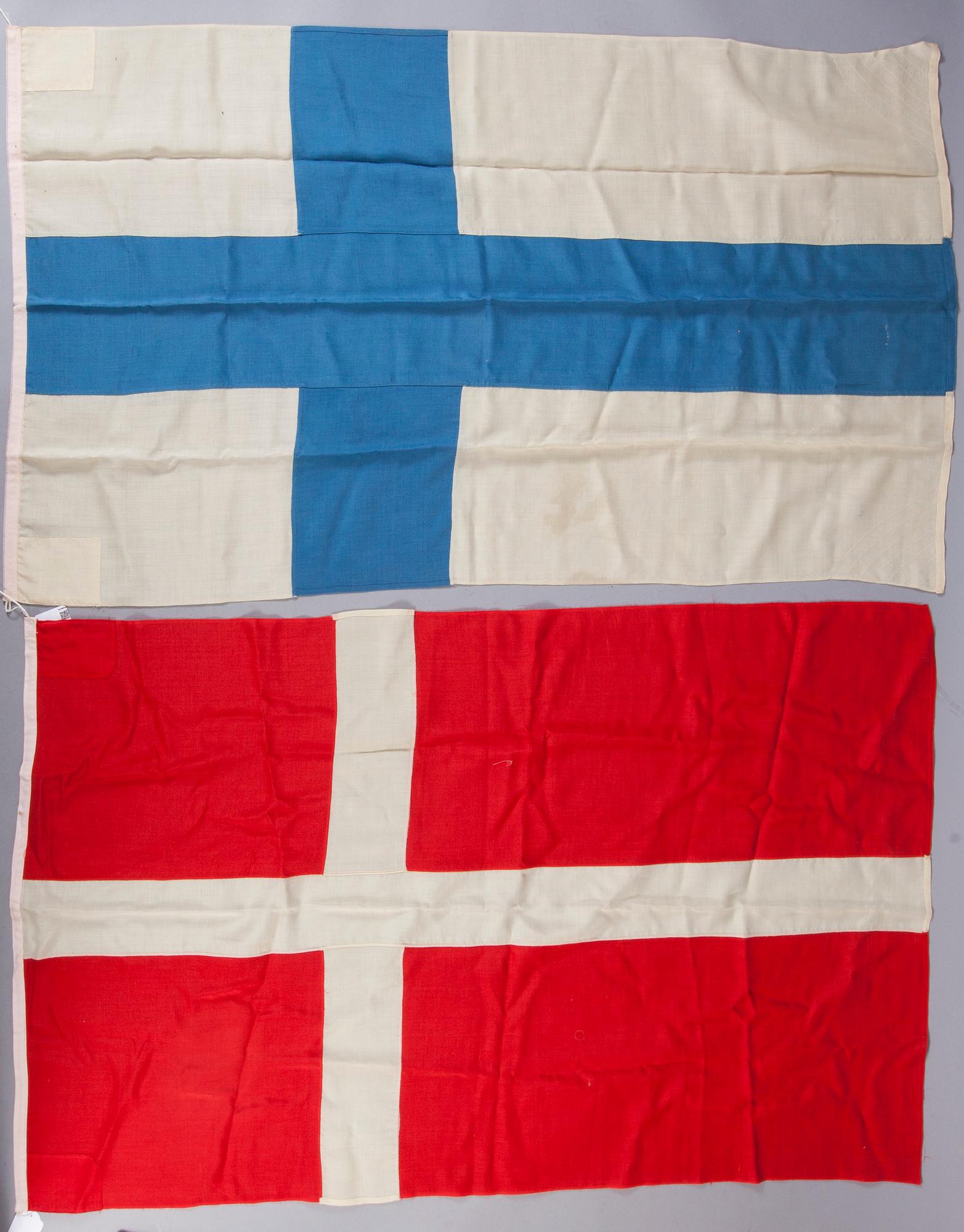 FLAGGOR, 2 st, 1900-talets mitt.