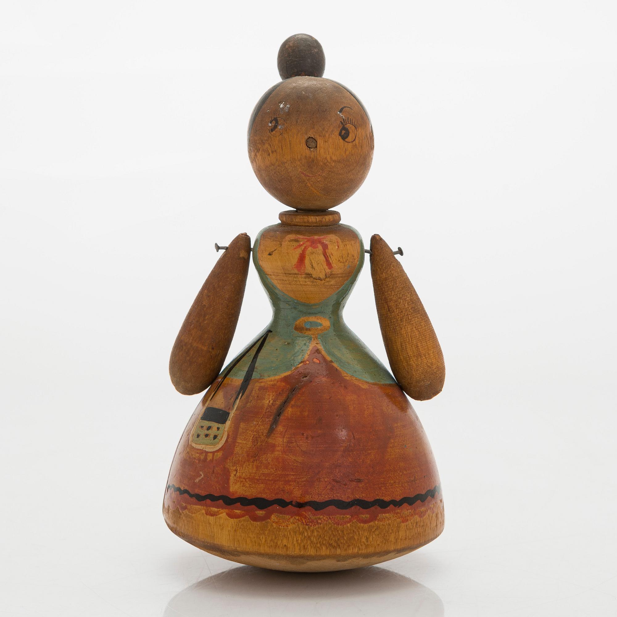 Kaj Franck, A 1940s wooden doll "Toto".