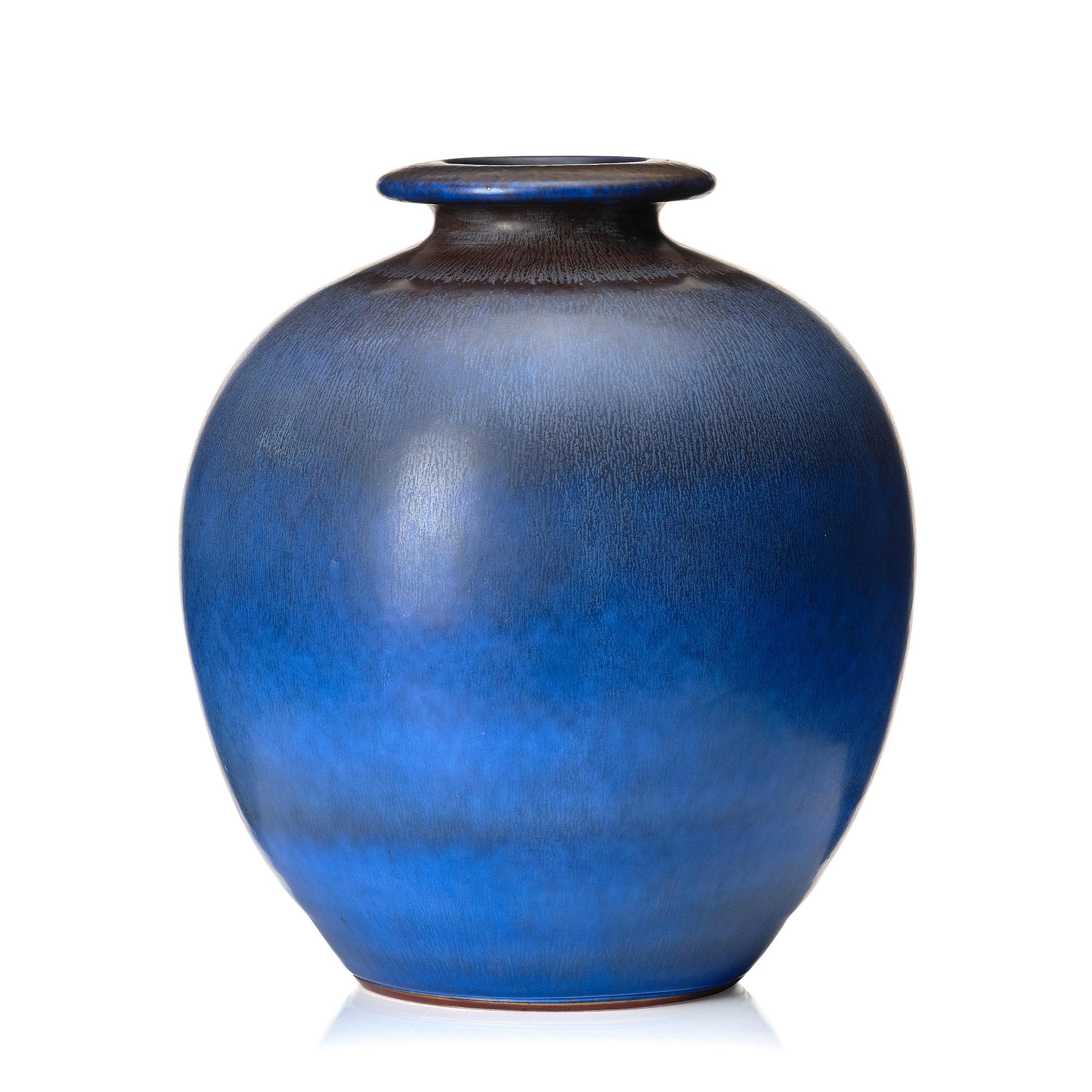 Berndt Friberg, a stoneware vase, Gustavsberg studio, Sweden 1965.