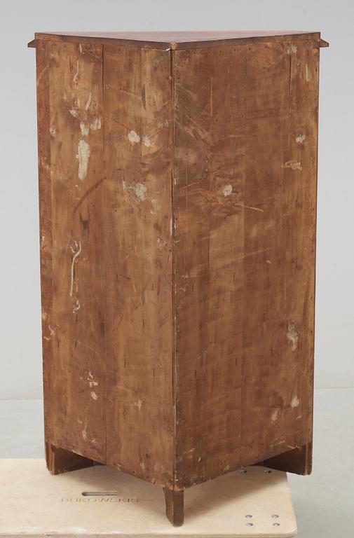 HÖRNSKÅP, senempire, 1800-tal.