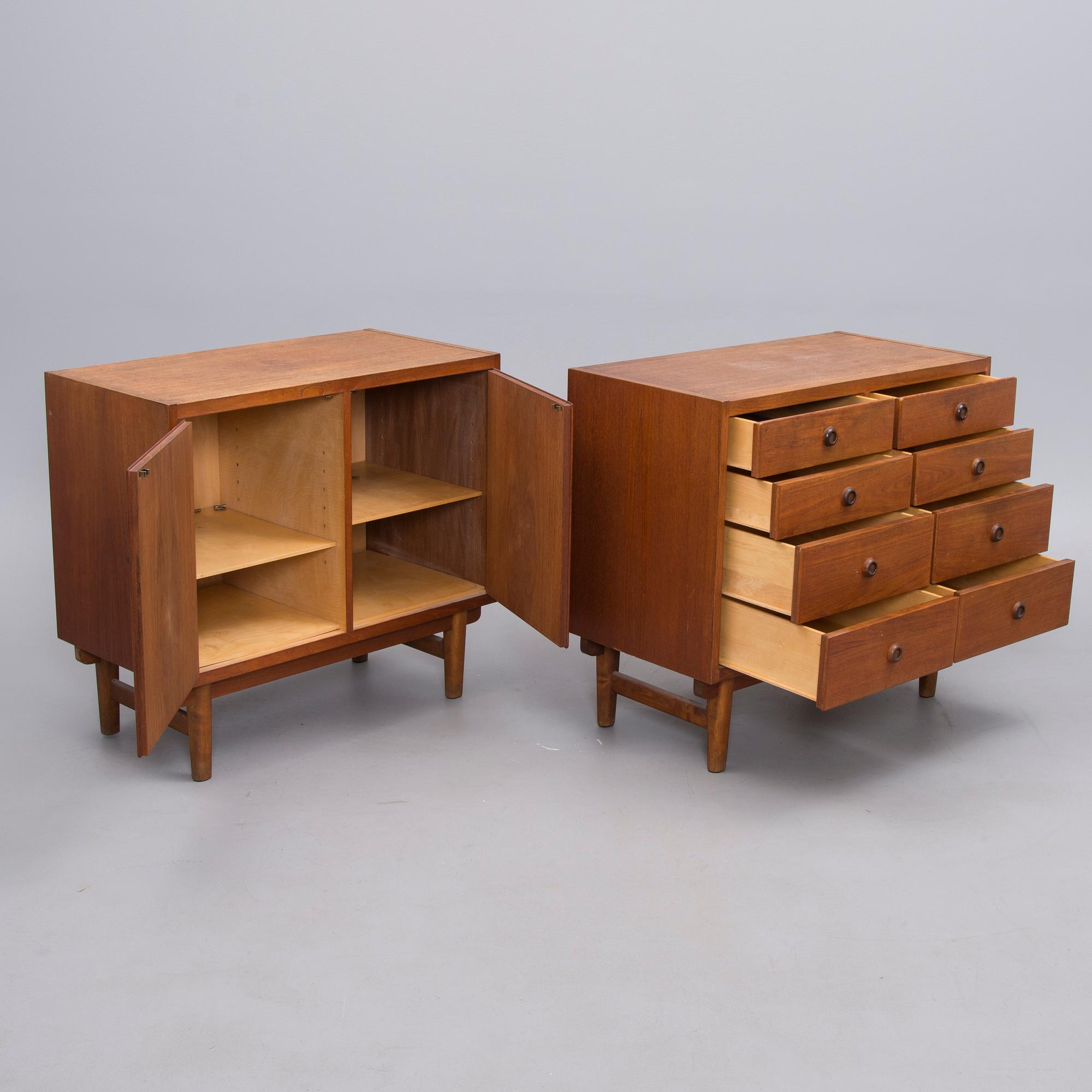 SKÅP / SIDEBORD, 2 st, 1960-tal.