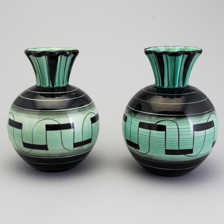 A pair of vases "V series", Ilse Claesson, Rörstrand 1930´s.