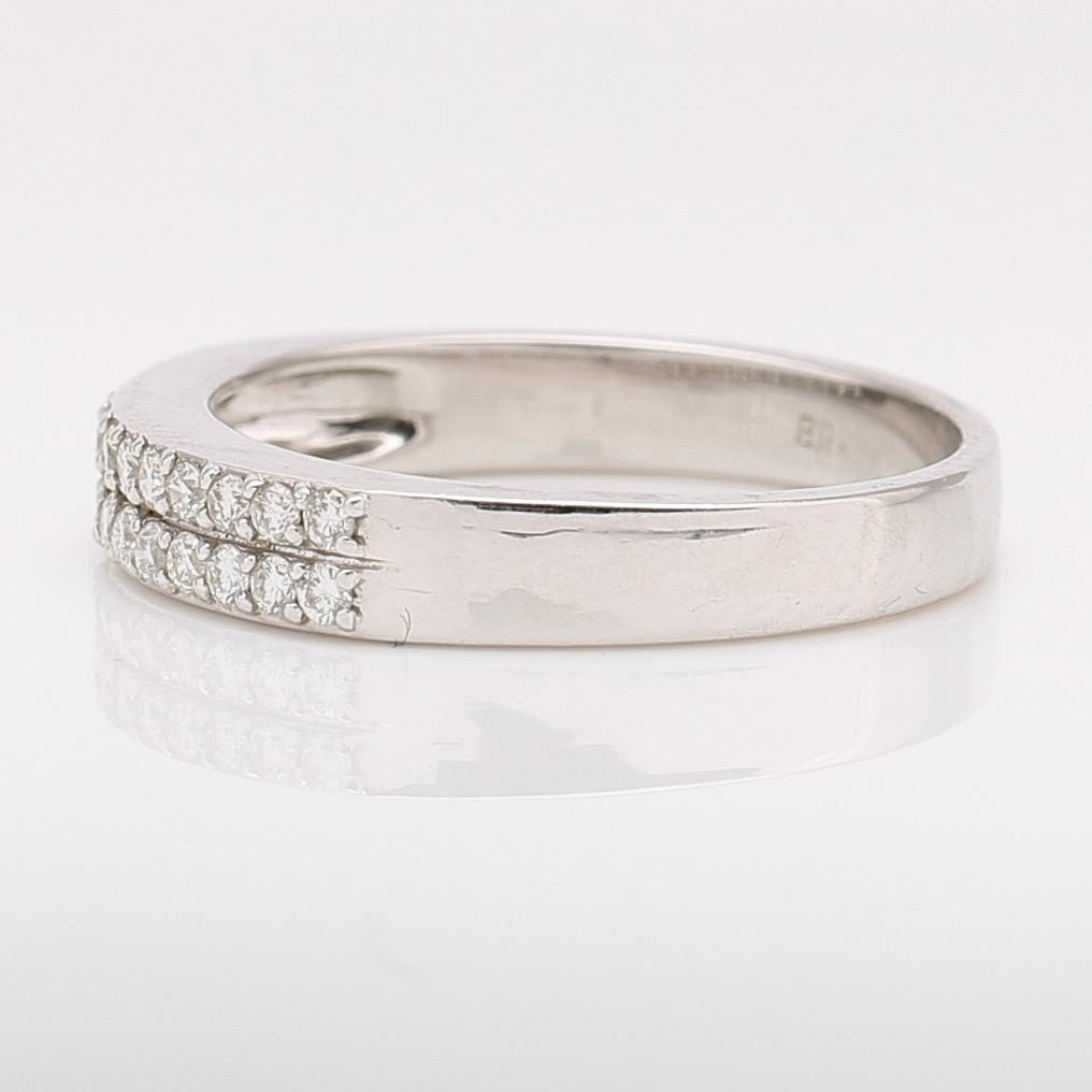 RING, 14K vitguld och diamanter.