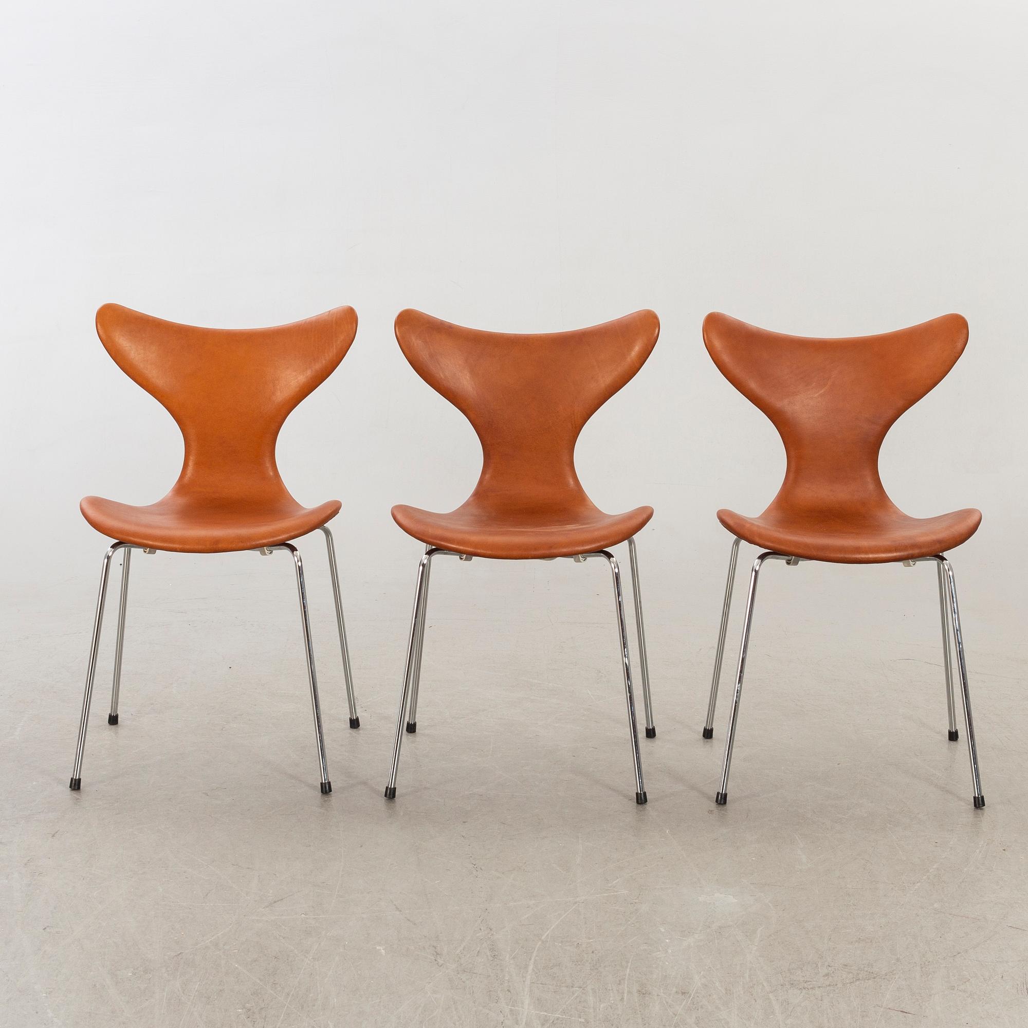 ARNE JACOBSEN, stolar, 6 st, Måsen / Liljan, Fritz Hansen.