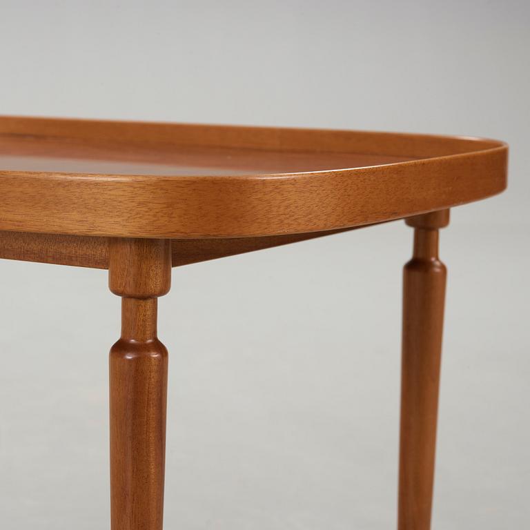 JOSEF FRANK, a mahogany table model 961 for Firma Svenskt Tenn.