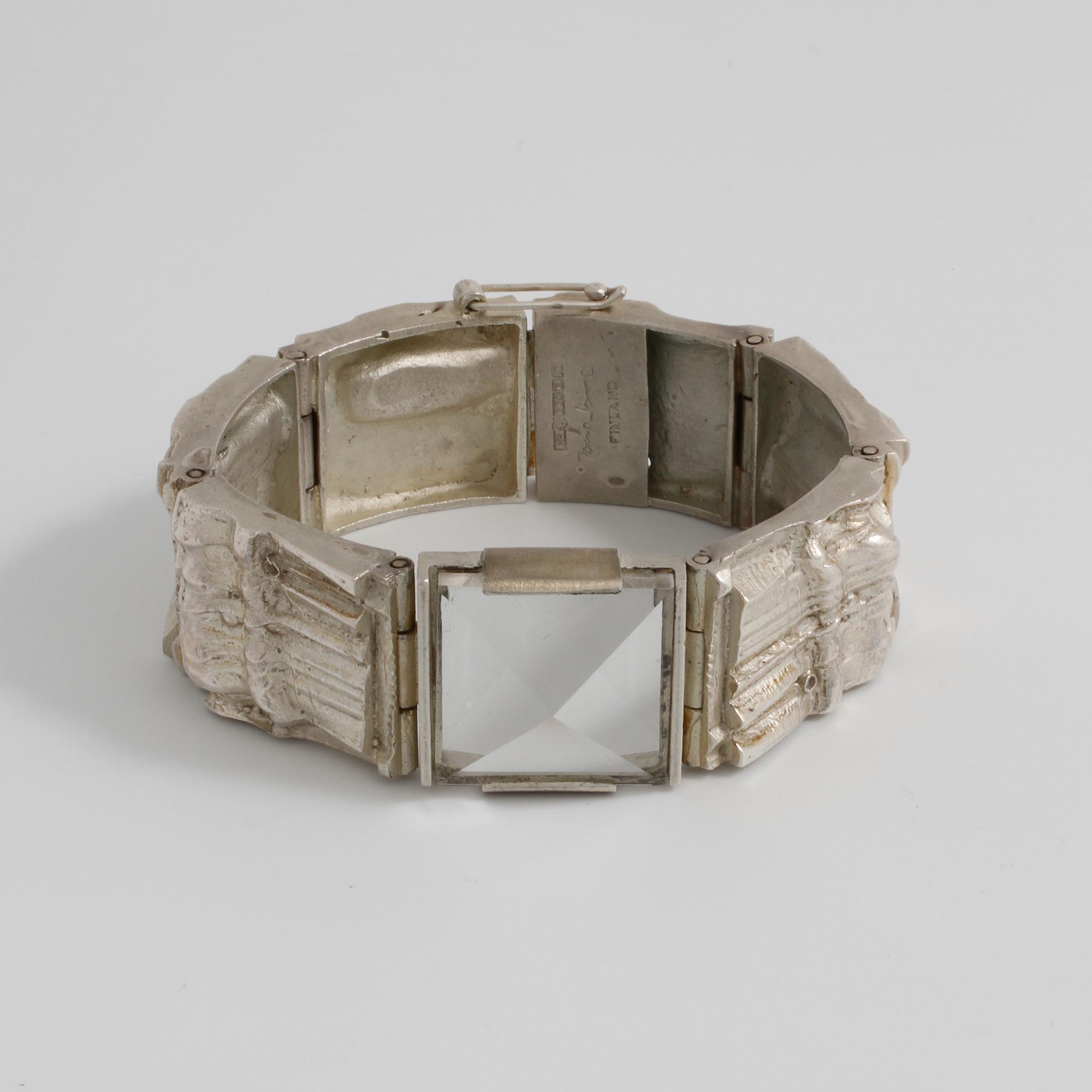 JORMA LAINE, Åbo, 1973, armabnd med fasettslipd bergkristall.