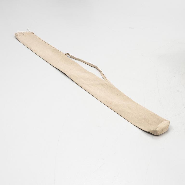 Ole Gjerløv-Knudsen, an "OGK" daybed, Skovshoved Møbelfabrik, Denmark, second half of 20th century.