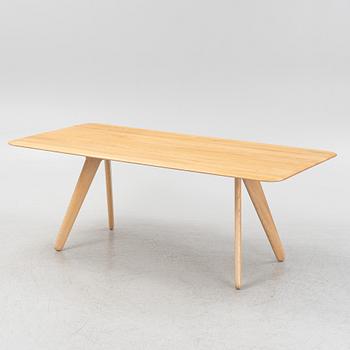 Tom Dixon, a 'Slab Table' 21st Century.