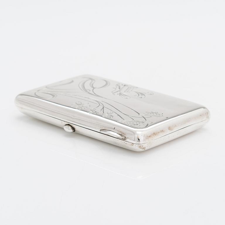 A silver cigarette case, maker's mark of Vasili Sikazev, Moscow 1908-17.