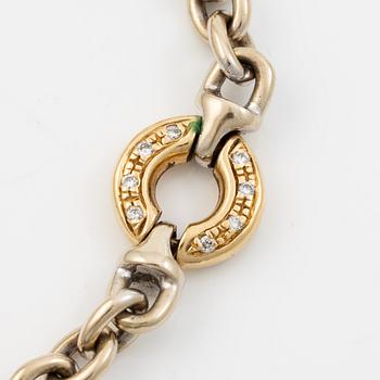Bracelet 18K gold in various colour variations with round brilliant-cut diamonds.