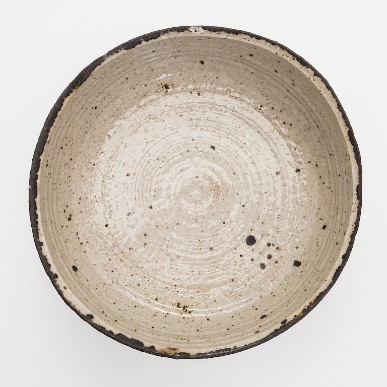 Raija Tuumi, malja, samotti, signeerattu RT ARABIA 1965.