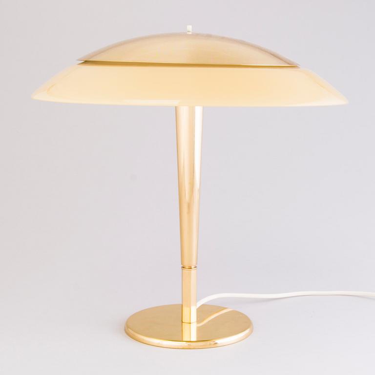 PAAVO TYNELL, a mid-20th-century '5061' table lamp for Taito Oy.