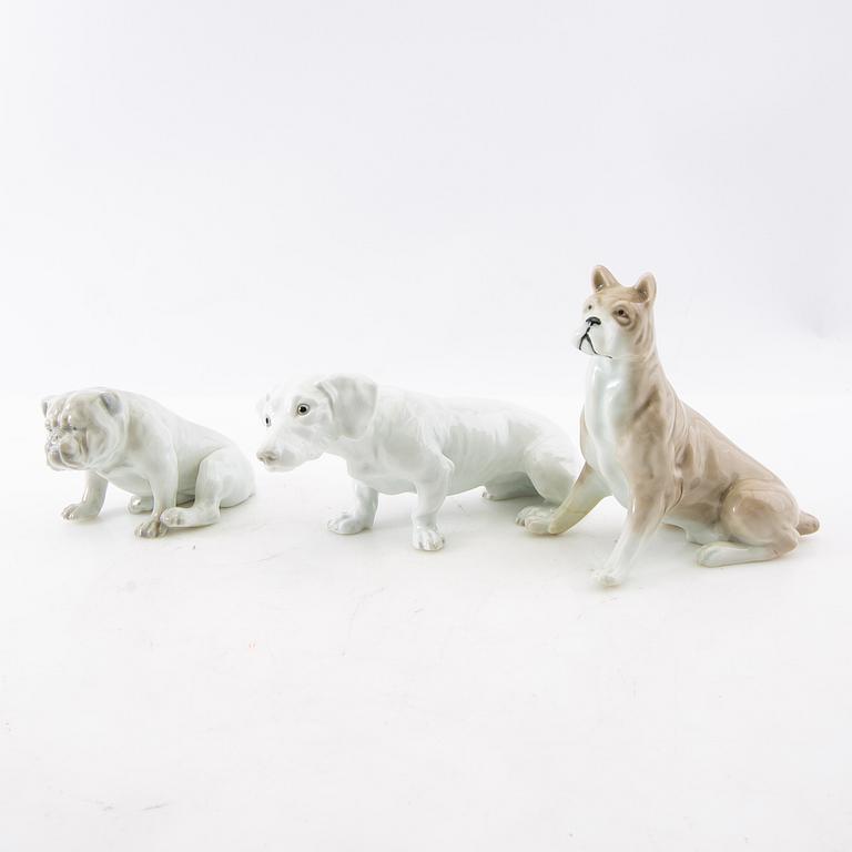 Figurines 8 pcs 20th century porcelain and metal.