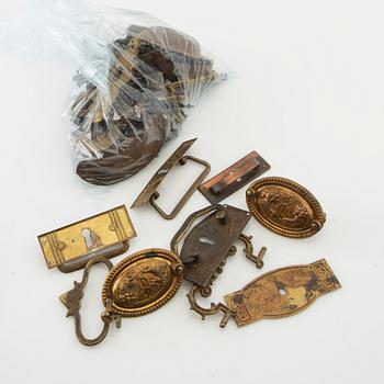 Fittings, handles, hinges, keys, etc. 19th/20th century.