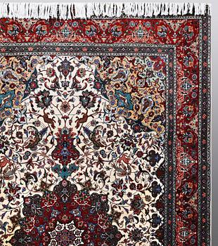 A RUG, Tabriz  part silk, ca 317 x 200 cm.