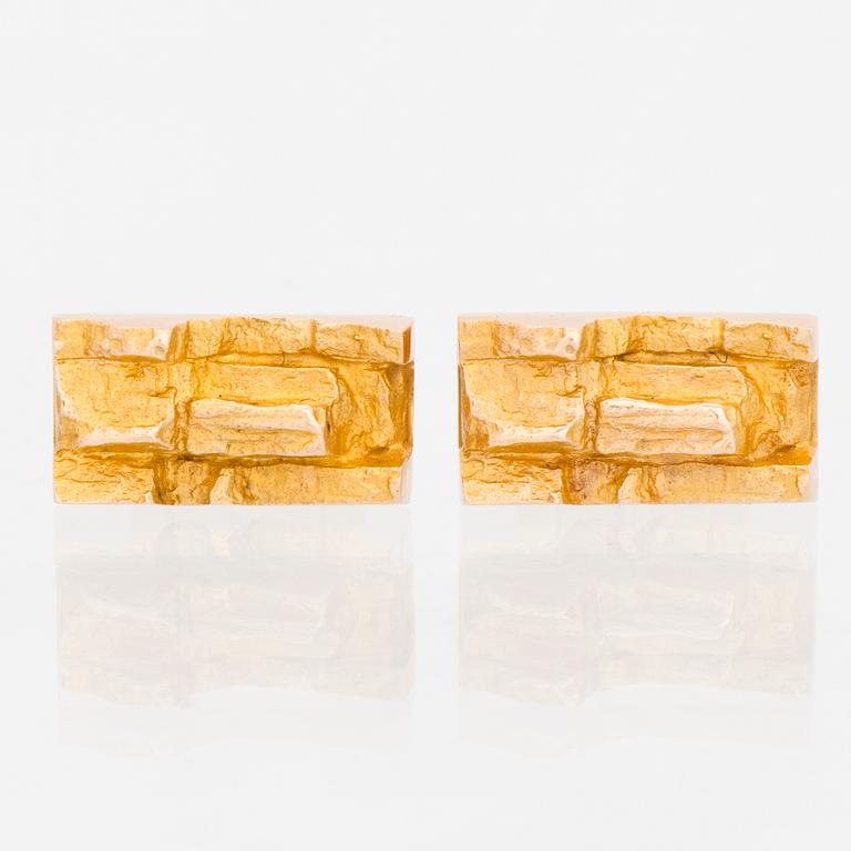 A PAIR OF BJÖRN WECKSTRÖM CUFFLINKS, "Kultaraanu", 14K gold. Lapponia 1966.