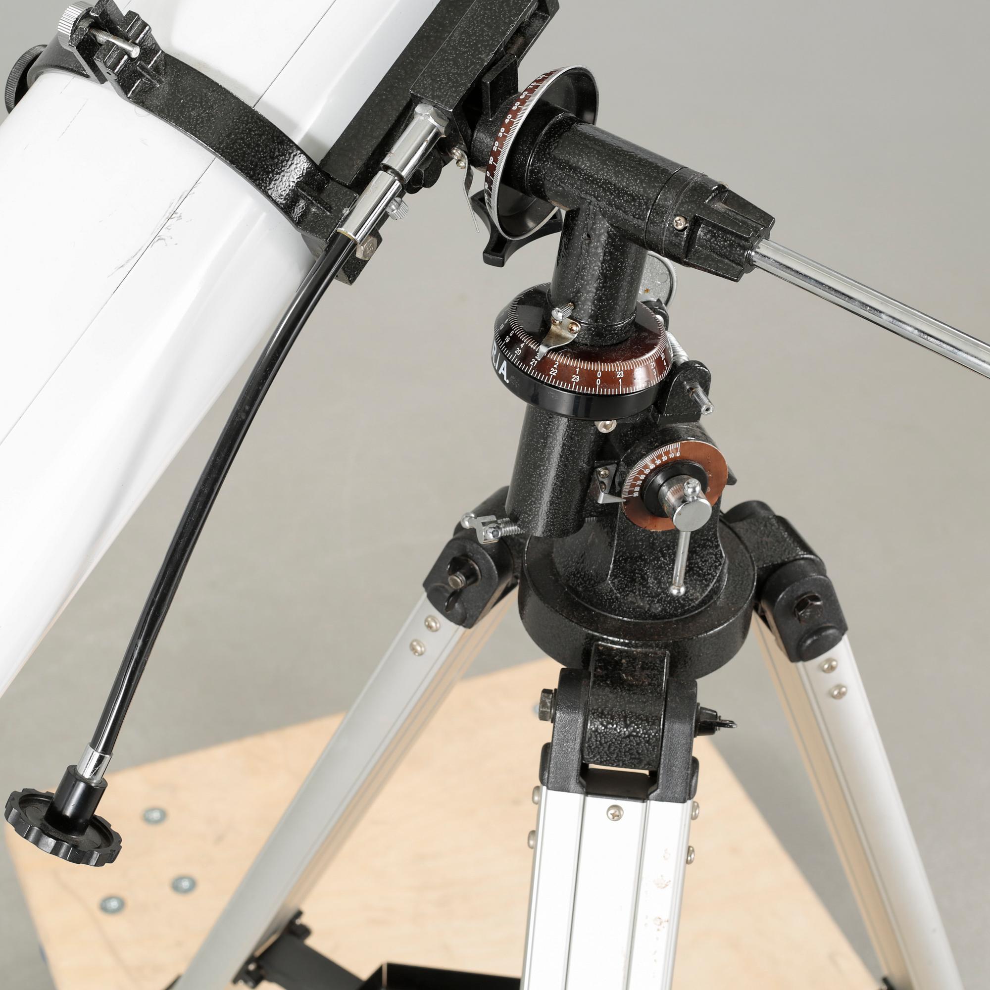 A telescope, Alstar, second half of the 20th century.
