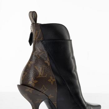 Louis Vuitton, ankle boots, "Monogram Janet Ankle Boots", size 37.