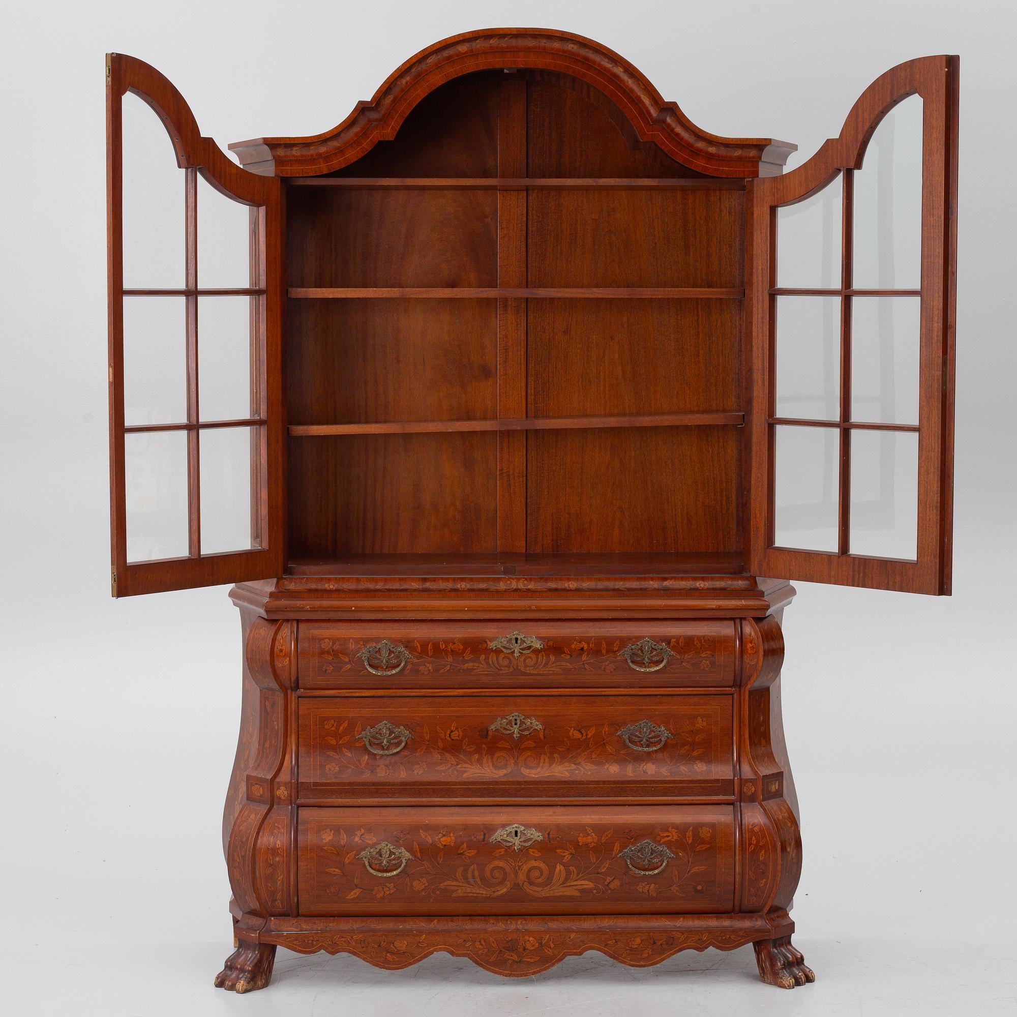 Display cabinet, Holland, Louis XV style, circa 1900.