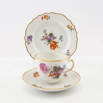 41-piece "Saxon Flower" service by Royal Copenhagen, Denmark, porcelain.