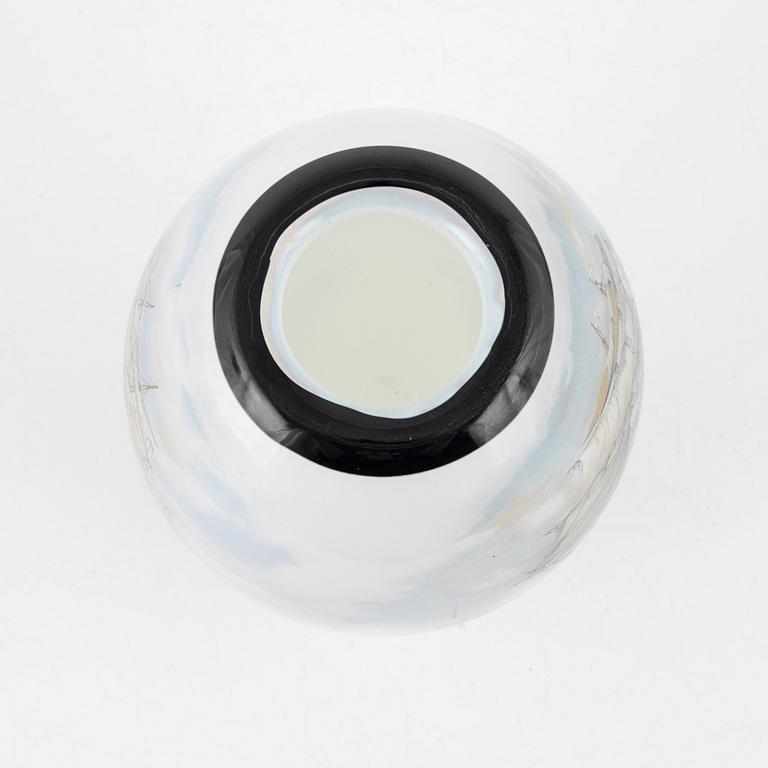 Robert Huber Petersson, a unique graal vase, Sweden.
