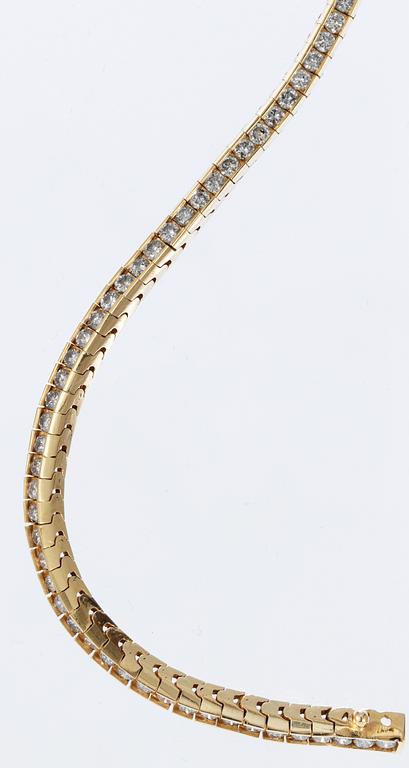 BRACELET, set with brilliant cut diamonds, app.tot. 2.25 cts.